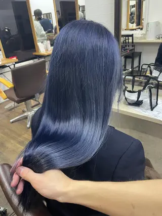 セミロング カラー ヒカ/外国人風 デザインカラーのヘアスタイル