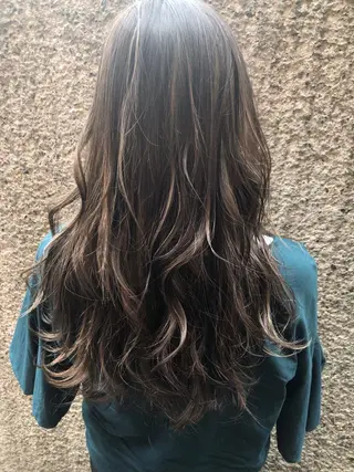 ロング カラー ヘアアレンジ GO TODAY SHAiRE SALON所属・透明感カラー🤎 ゆりのヘアスタイル