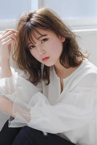 ミディアム レイヤー⭐️カラー ⭐️平川雅史のヘアスタイル