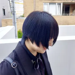 ショート カラー 樋口 千尋のヘアスタイル