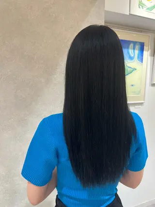 ロング BUZZ 自由が丘所属・ogura hitomiのヘアスタイル