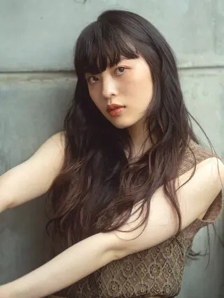 ロング パーマ 🎀ハイトーン/レイ ヤー/Reina🎀のヘアスタイル