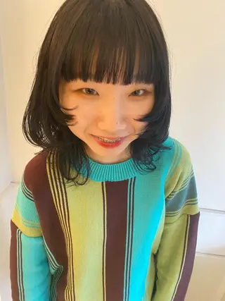 ミディアム musiiik saya/今泉のヘアスタイル