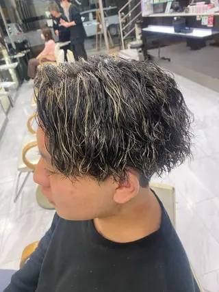 パーマ メンズ 🌴パーマオタク🌴 長谷川 諒佑🌈のヘアスタイル