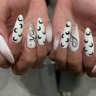 ネイル IROHA NAIL Kurumi🪽🫧のネイルデザイン