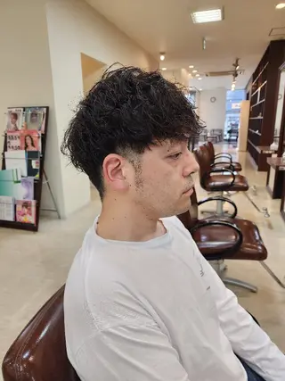 ショート パーマ メンズ 木村 直哉のヘアスタイル