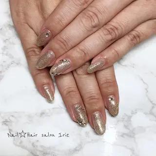 ネイル Hair salon Irie所属・與儀 知佳のネイルデザイン