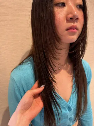 ロング さら艶ストレート 🩶Suzuneのヘアスタイル