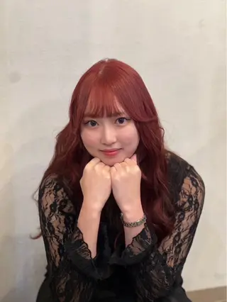 ロング カラー Liere Muuのヘアスタイル