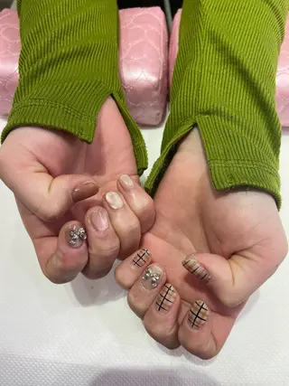 ネイル 加藤 綾のネイルデザイン