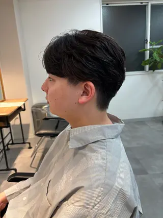 パーマ メンズ フェザーパーマ/韓国 /メンズカット保立のヘアスタイル