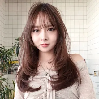 セミロング カラー レイヤーカット ボブ　渋谷のヘアスタイル