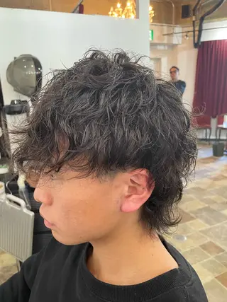 メンズ アンフィーヘアー所属・amphihair 高橋祐也のヘアスタイル