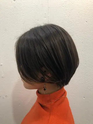 ショート カラー 竹下 了史のヘアスタイル