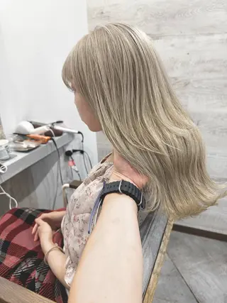 セミロング カラー Fbeauty所属・ブリーチ koheiのヘアスタイル