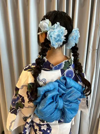 代美原 雪花のヘアスタイル