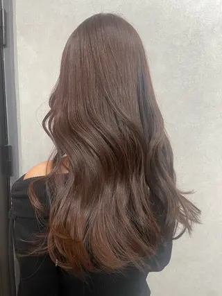ロング カラー AIRI layer cut hairのヘアスタイル
