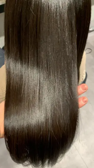 ロング パーマ 🌈艶髪/髪質改善 新宿itouのヘアスタイル