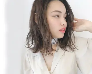 ミディアム カラー Natura 八事店のヘアスタイル