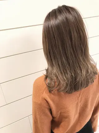 ミディアム カラー 渋谷/韓国風 西原直樹のヘアスタイル