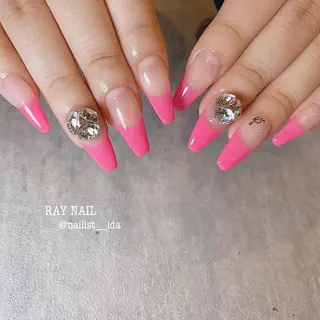 ネイル Arowa 伊田のネイルデザイン