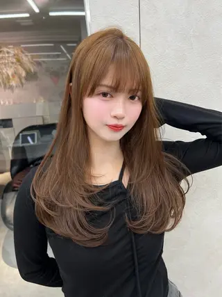 セミロング 地毛風縮毛矯正 ☘️松井　傑のヘアスタイル