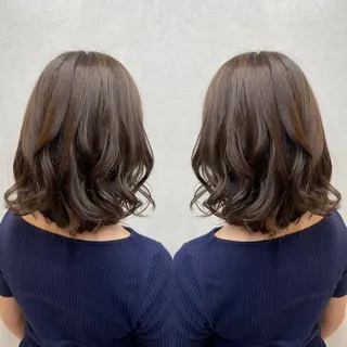 ミディアム カラー tocca 💜石田愛結💜のヘアスタイル