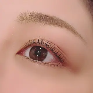 マツエク・マツパ yur【ユル】 梅田店の眉毛・アイブロウイメージ