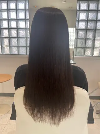ロング 佐々木 麻衣のヘアスタイル
