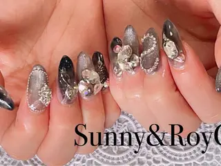 ミディアム Sunny&RoyGBiv所属・hiranaka mayuのネイルデザイン