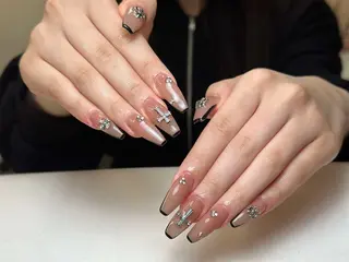 ネイル Nie Nail Shinokuboのネイルデザイン
