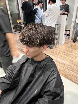 パーマ メンズ fifth 柏崎功真のヘアスタイル