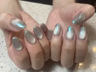 ネイル キラキラ オメメのネイルデザイン