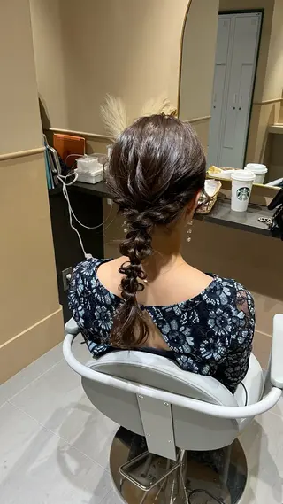 ロング カラー ヘアアレンジ 🫧tomoka 透明感カラー🫧のヘアスタイル