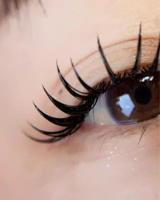 マツエク・マツパ eyelash salon BLISS所属・大阪阿波座 🖤BLISSのマツエク・マツパデザイン