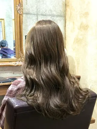 セミロング カラー ✂︎cadre✂︎ 🪶かまだれいし🪶のヘアスタイル