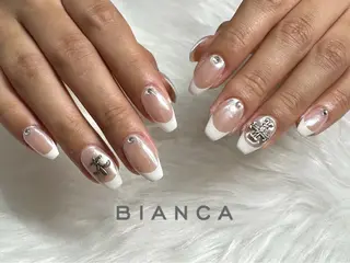 ネイル Bianca 🩵 Ayakoのネイルデザイン