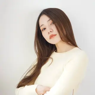 ロング カラー 髪質改善ストレート✨ パーマヘア✨YUKIのヘアスタイル