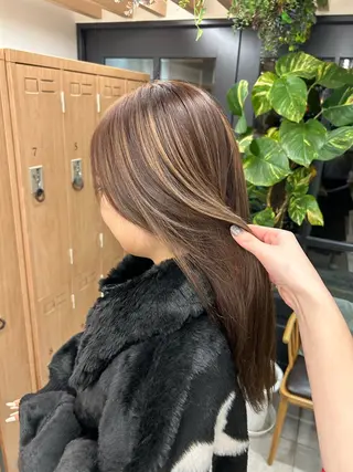 ロング カラー 🪽ゆな 🪽のヘアスタイル