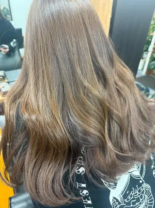 ロング Modelo所属・工藤 凜のヘアスタイル