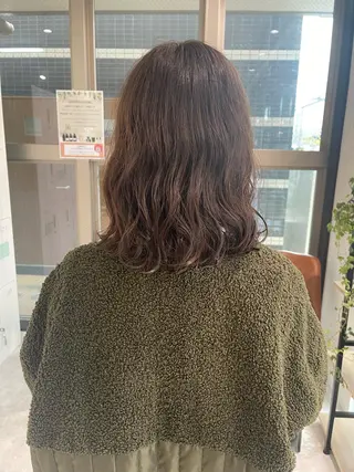 ミディアム パーマ * 透明感カラー c h i h o *のヘアスタイル