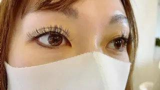 マツエク・マツパ salonde CHANELのマツエク・マツパデザイン