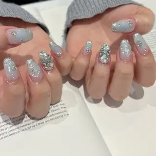 ネイル BONNIE所属・BONNIE MIKIのネイルデザイン