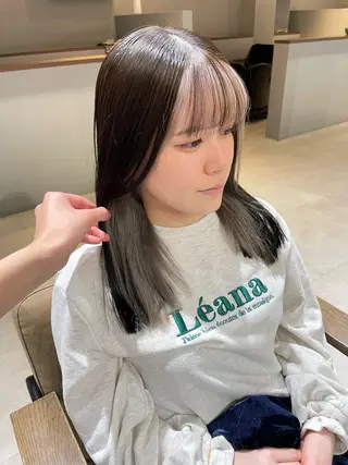 ロング カラー エマ ピボット 中川店所属・富原崇太/切りっぱな しボブ/透明感カラーのヘアスタイル