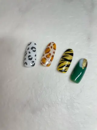 ネイル total salon fu-a'[フーア]所属・佐藤 芽衣のネイルデザイン