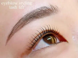 マツエク・マツパ BLUE EYES Mitaのマツエク・マツパデザイン