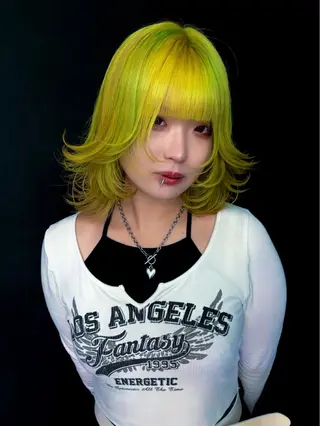 ミディアム 松本 美海のヘアスタイル