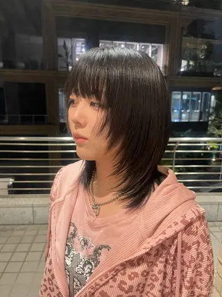 ミディアム tricca所属・レイヤーカット/ ショウゴのヘアスタイル