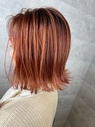 ミディアム カラー _WHITE 天王寺のヘアスタイル