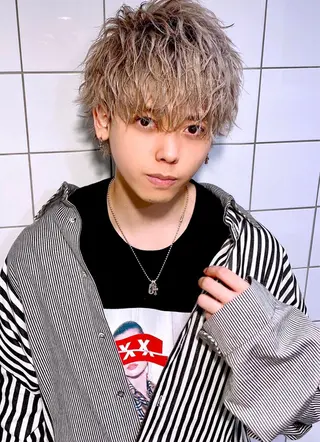 ショート カラー メンズ ✨【公式】渋谷メンズ サロン BLUCK✨のヘアスタイル